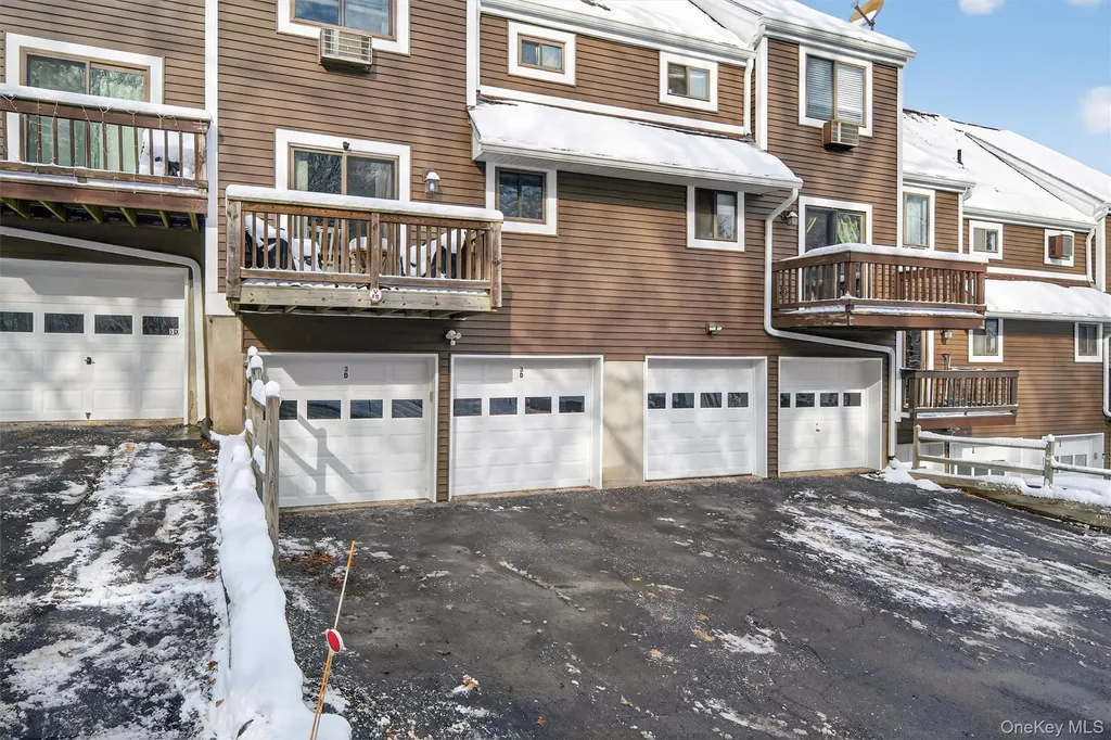 3 Heritage Drive Harriman NY 10926