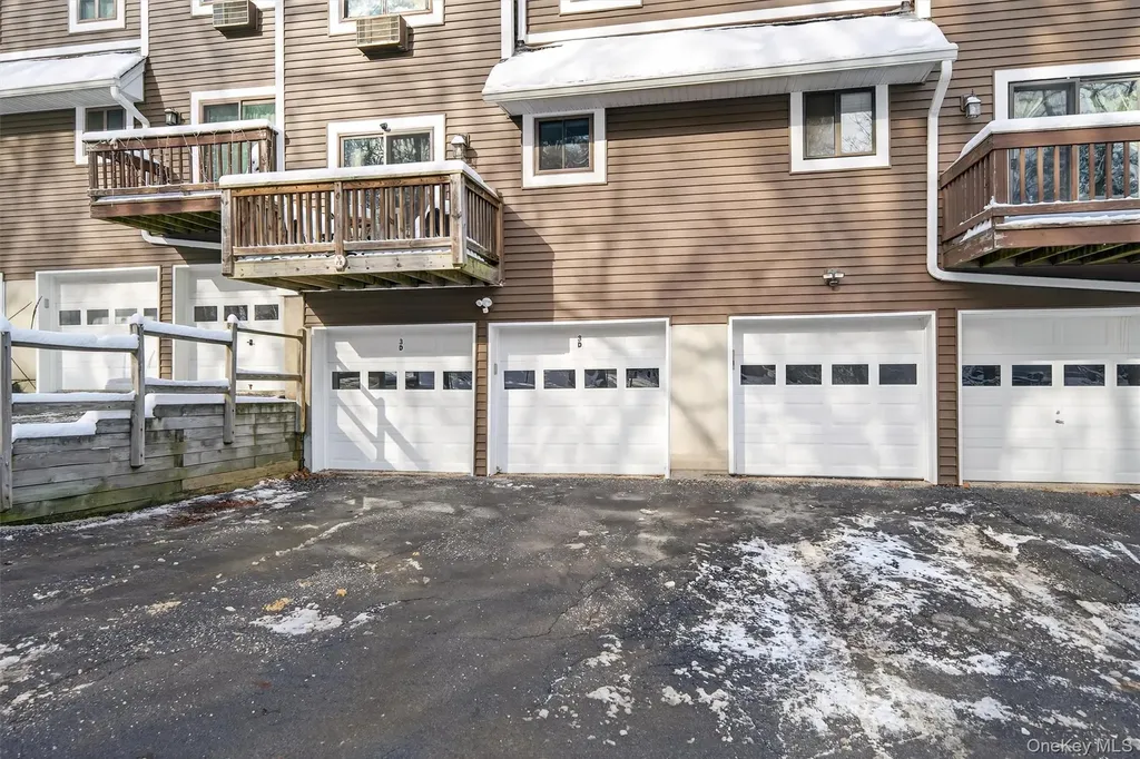 3 Heritage Drive Harriman NY 10926