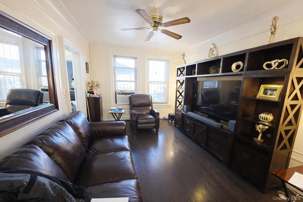 35-03 24th Avenue Astoria NY 11103