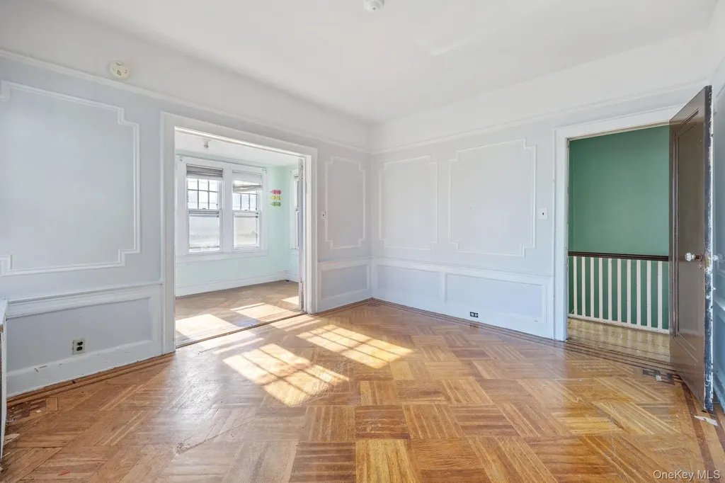 2109 Avenue R Brooklyn NY 11229