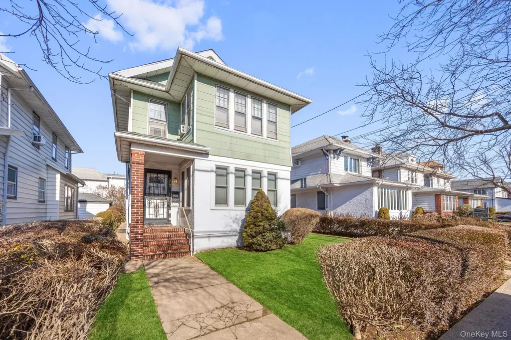 2109 Avenue R Brooklyn NY 11229