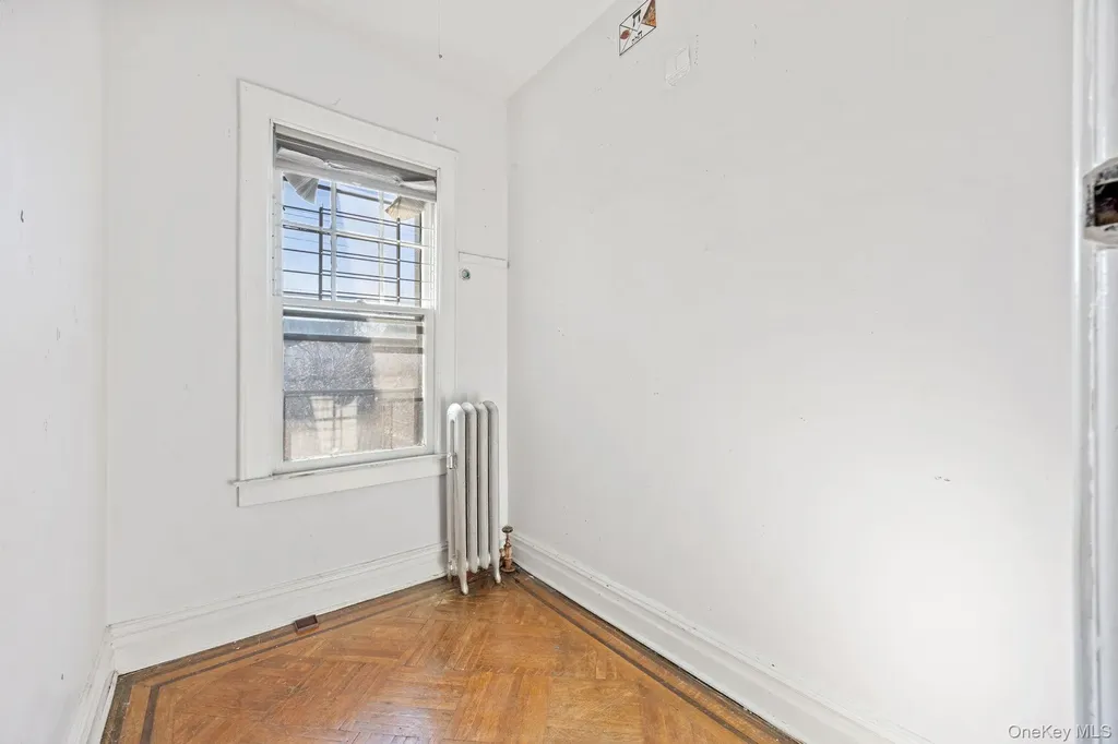 2109 Avenue R Brooklyn NY 11229