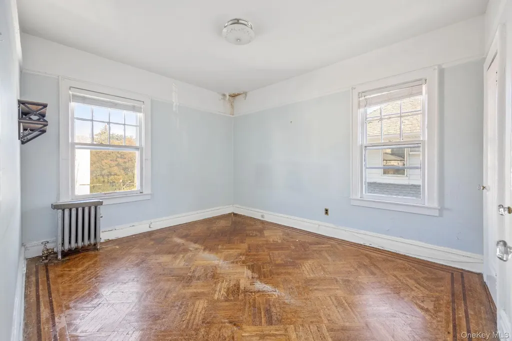 2109 Avenue R Brooklyn NY 11229