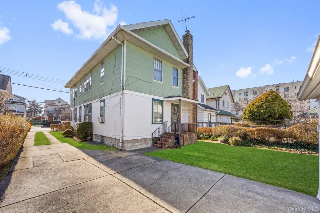 2109 Avenue R Brooklyn NY 11229