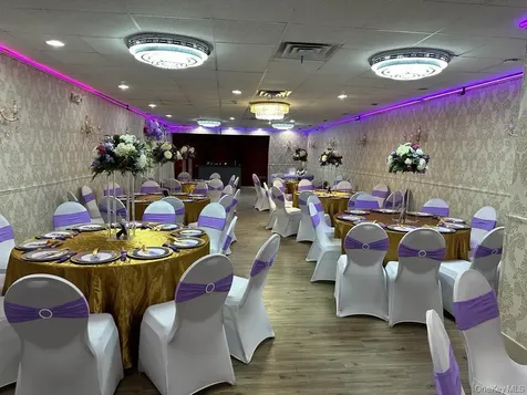 2716 Hempstead Turnpike Levittown NY 11756