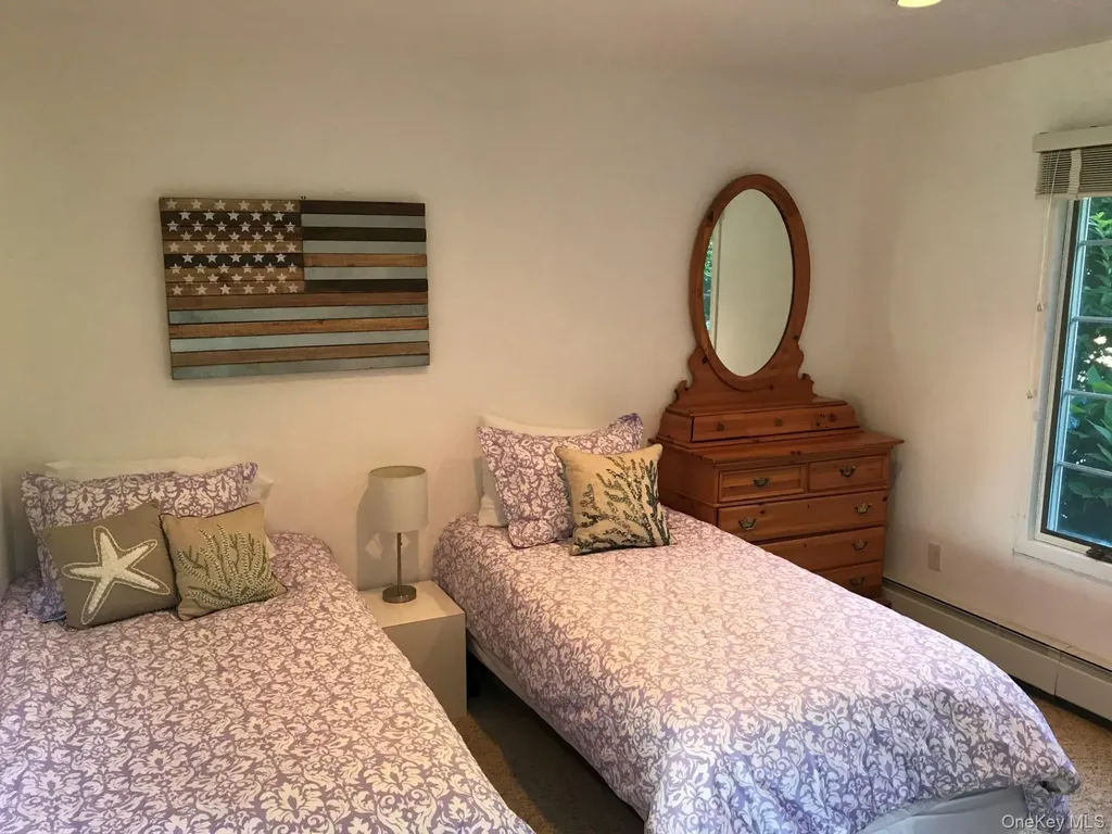 42 Towd Point Road Southampton NY 11968