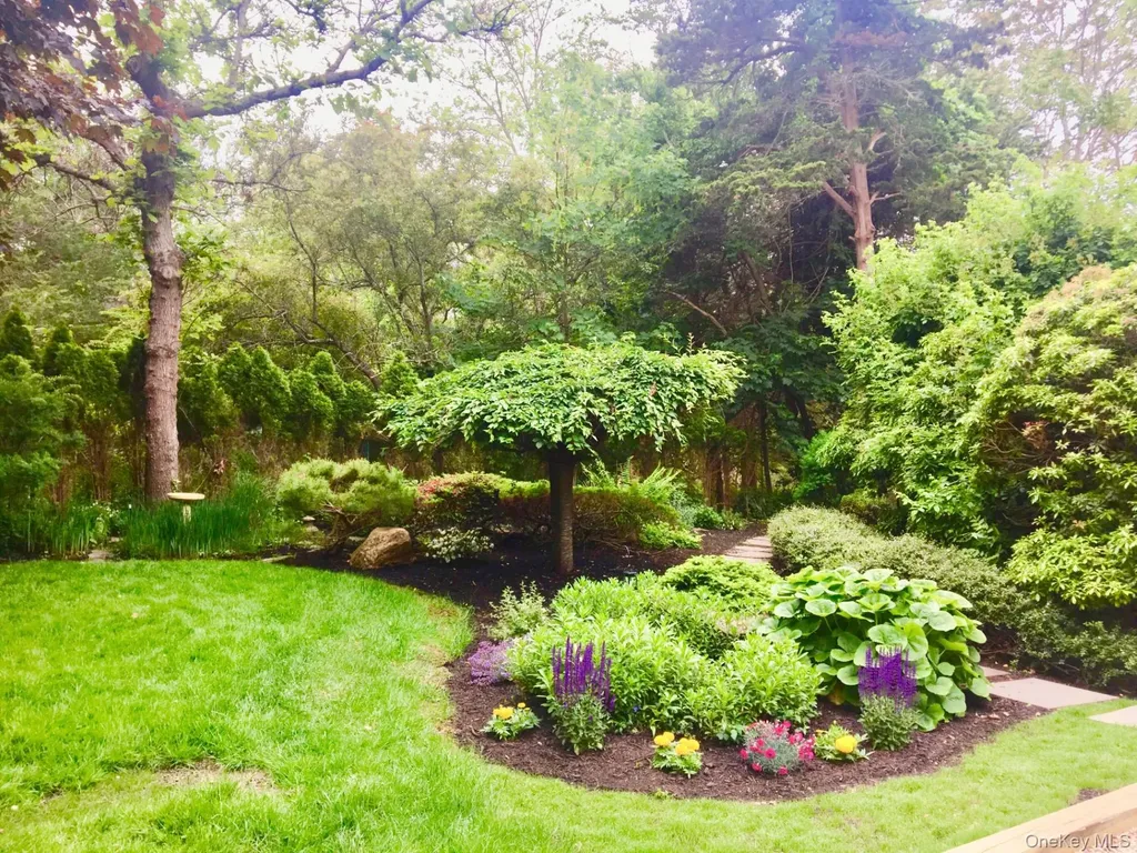 42 Towd Point Road Southampton NY 11968