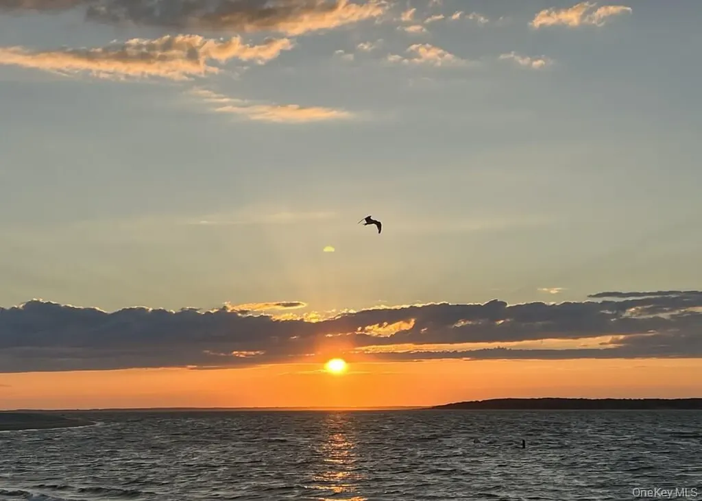 42 Towd Point Road Southampton NY 11968