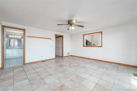 3200 Sound Drive Greenport NY 11944