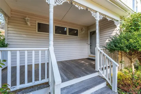 3200 Sound Drive Greenport NY 11944