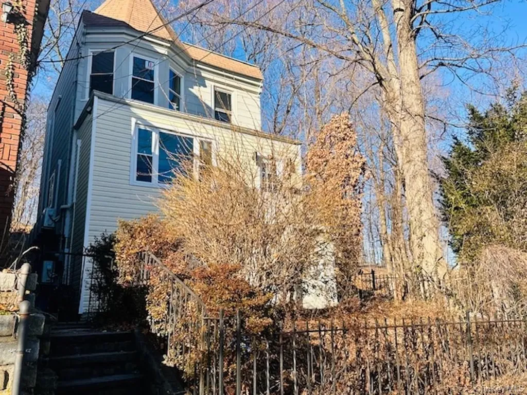 5517 Fieldston Road Bronx NY 10471