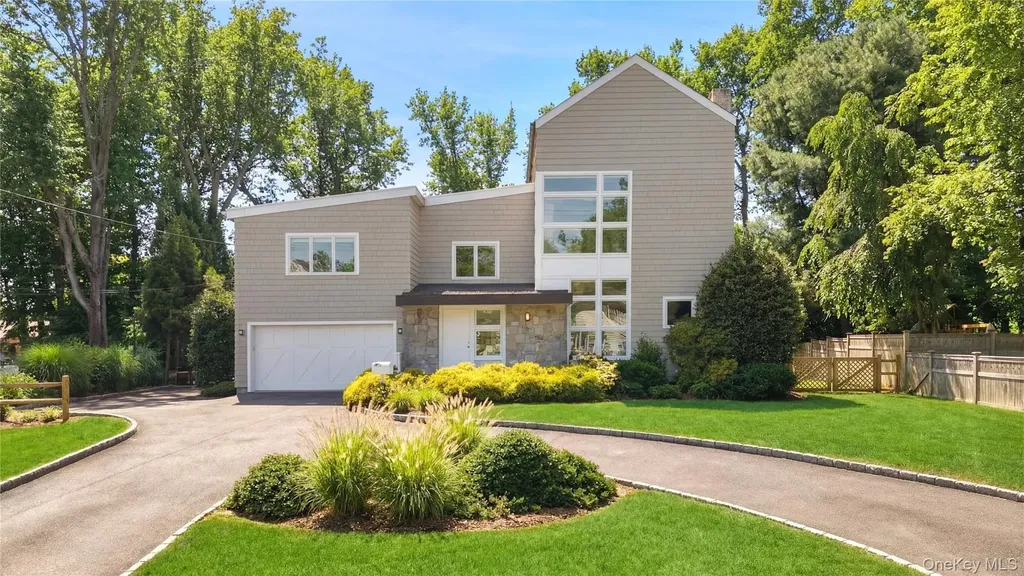 4 Trails End Rye NY 10580