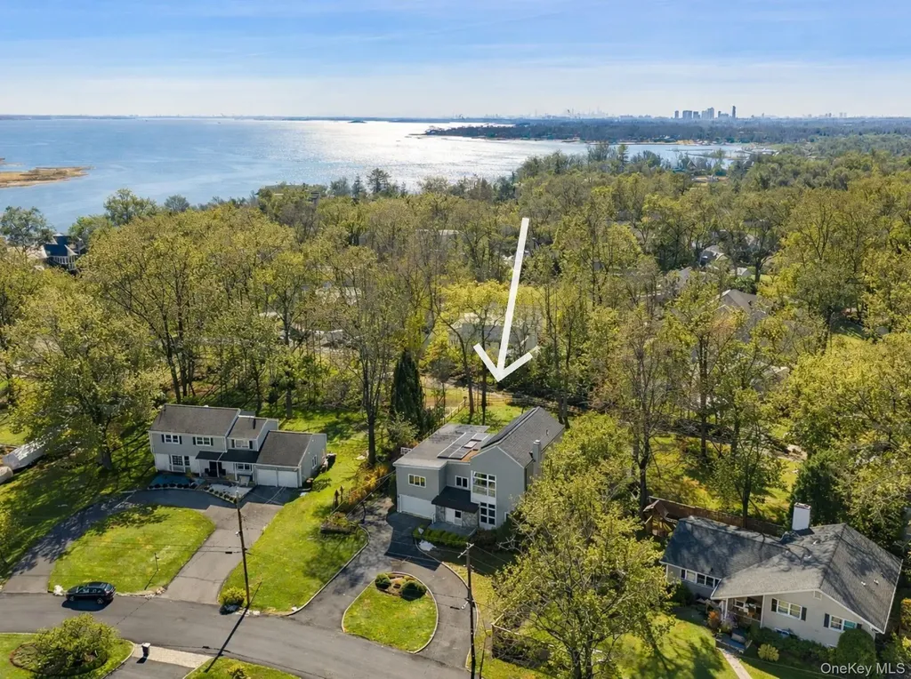 4 Trails End Rye NY 10580