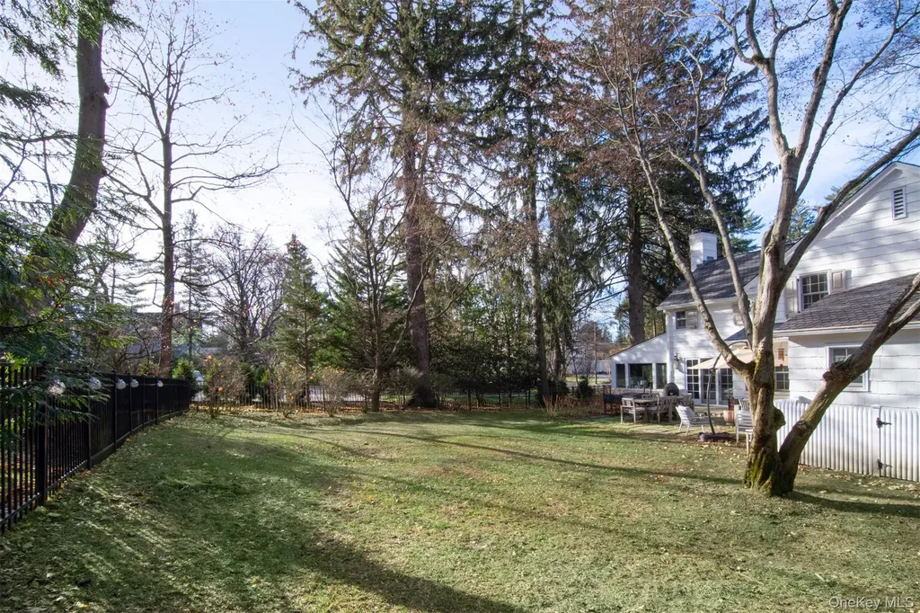 16 Bertha Place Irvington NY 10533
