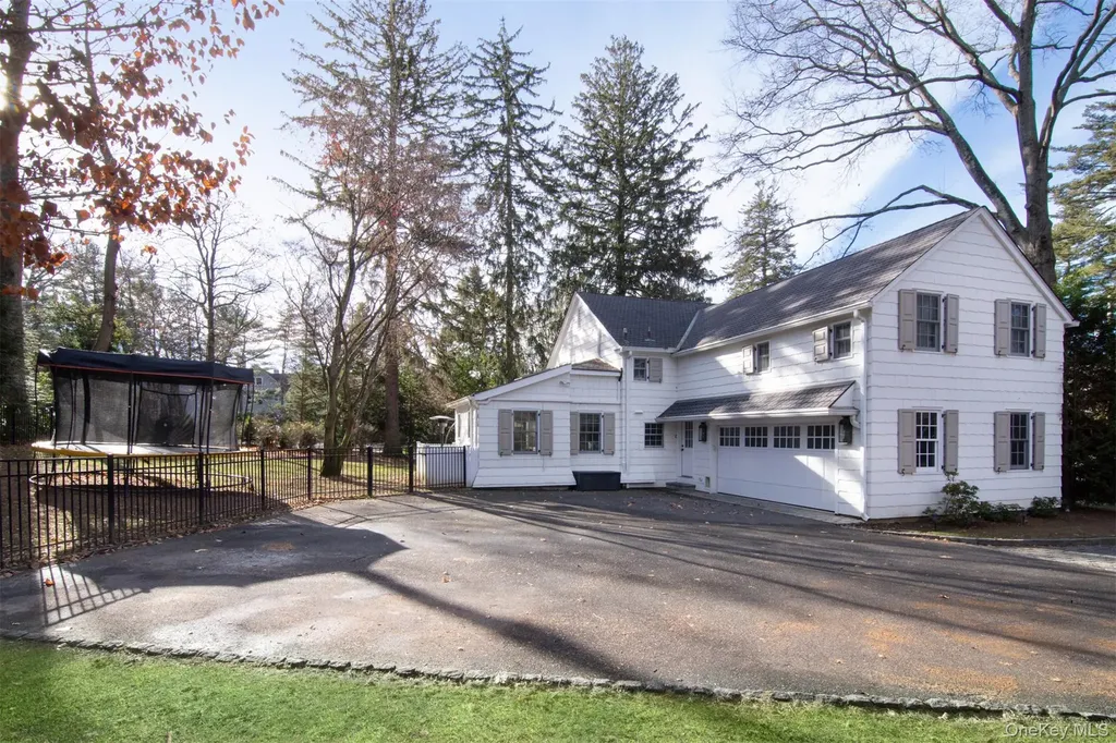 16 Bertha Place Irvington NY 10533