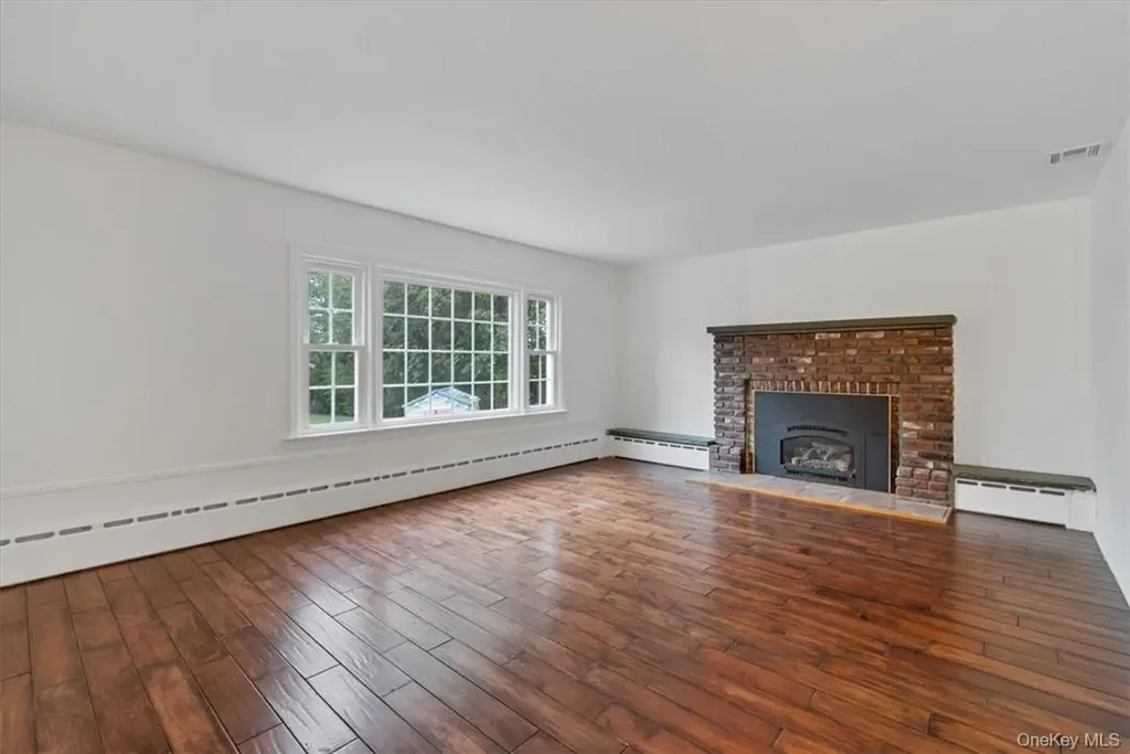 1467 Goshen Turnpike Middletown NY 10941
