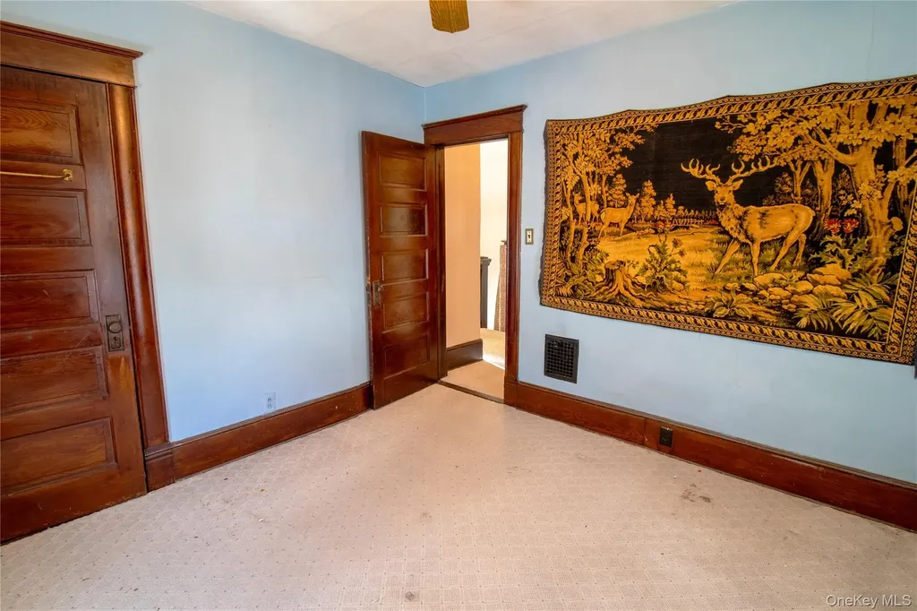 409 Baker Street Poughkeepsie NY 12603