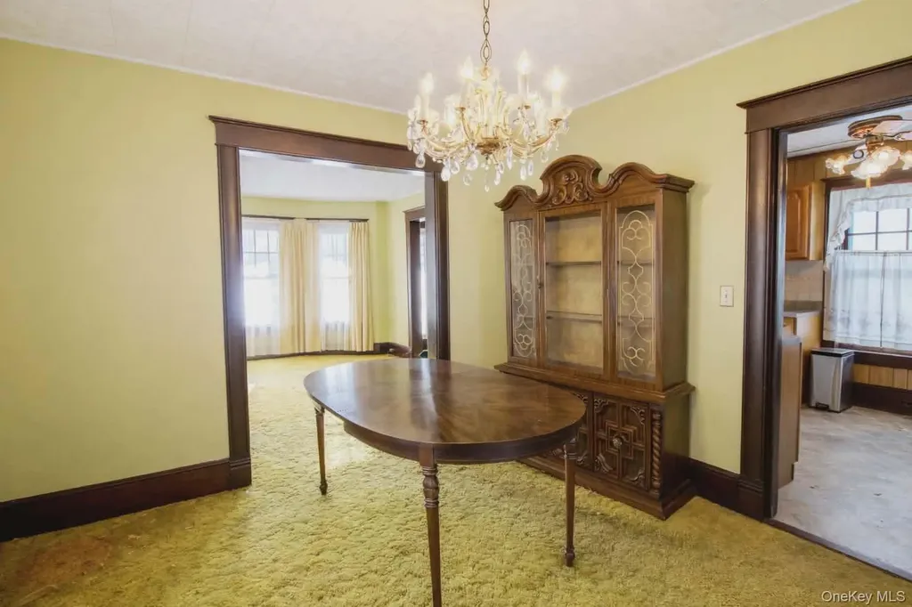 409 Baker Street Poughkeepsie NY 12603