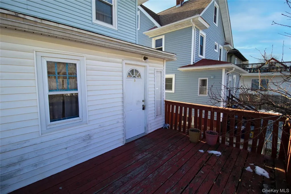 409 Baker Street Poughkeepsie NY 12603