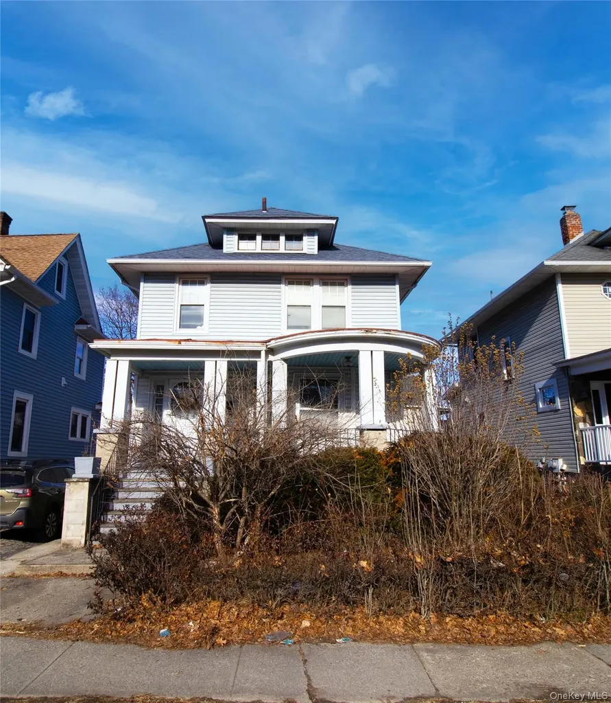 409 Baker Street Poughkeepsie NY 12603