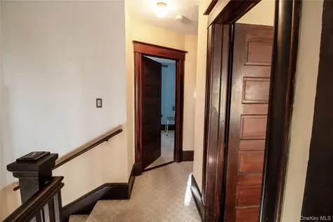 409 Baker Street Poughkeepsie NY 12603