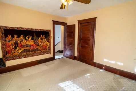 409 Baker Street Poughkeepsie NY 12603