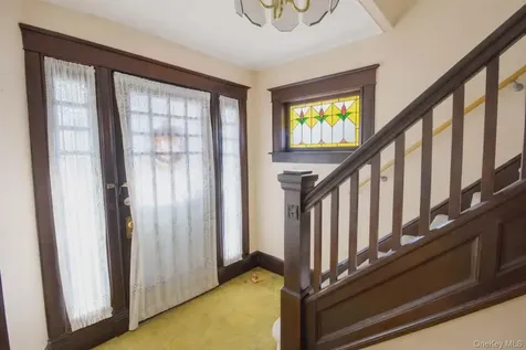 409 Baker Street Poughkeepsie NY 12603
