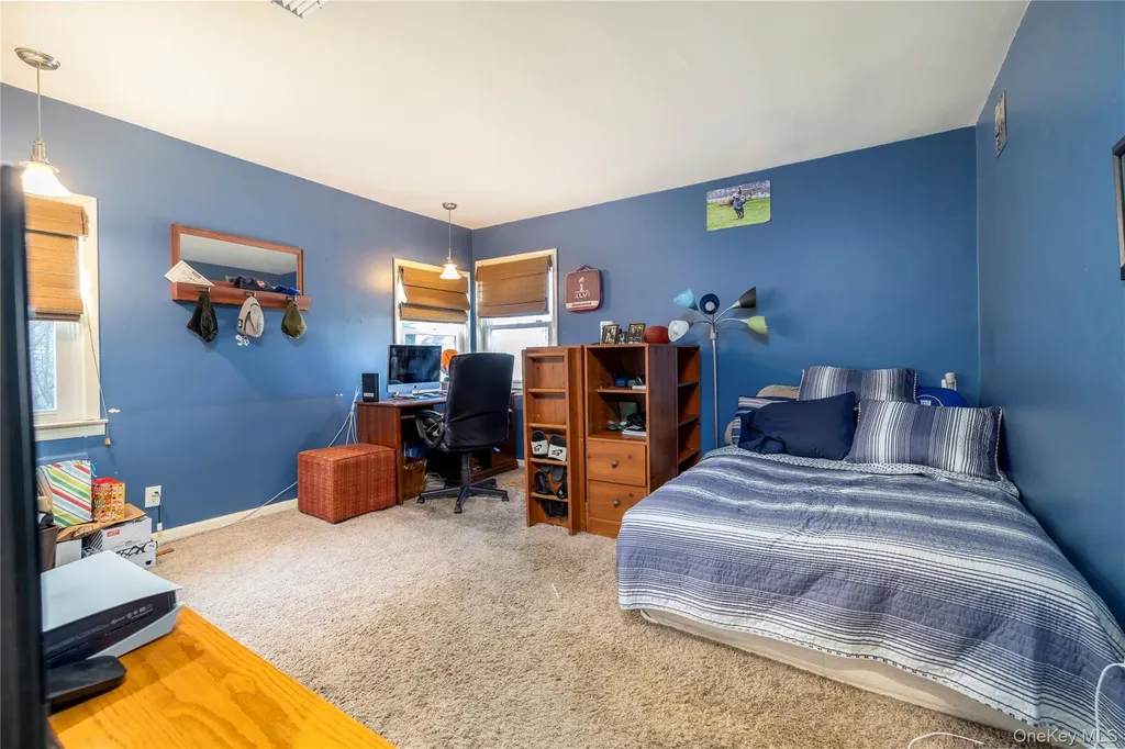 136 Greenway Road Lido Beach NY 11561