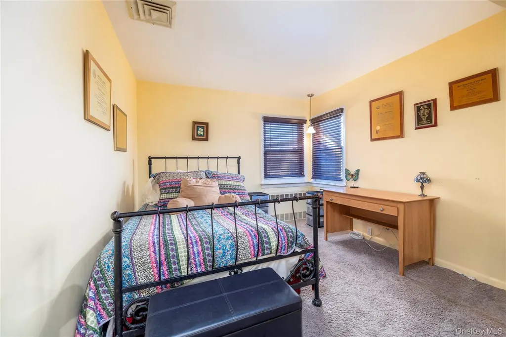 136 Greenway Road Lido Beach NY 11561
