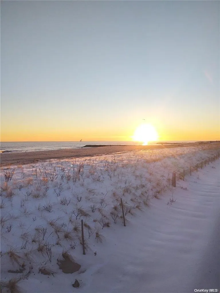 136 Greenway Road Lido Beach NY 11561