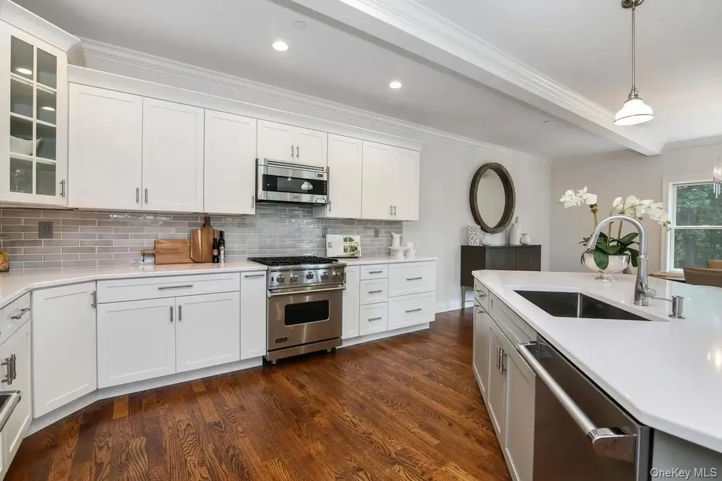 314 Boulder Ridge Road South Salem NY 10590