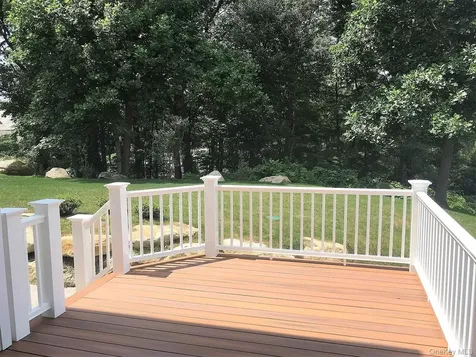 314 Boulder Ridge Road South Salem NY 10590