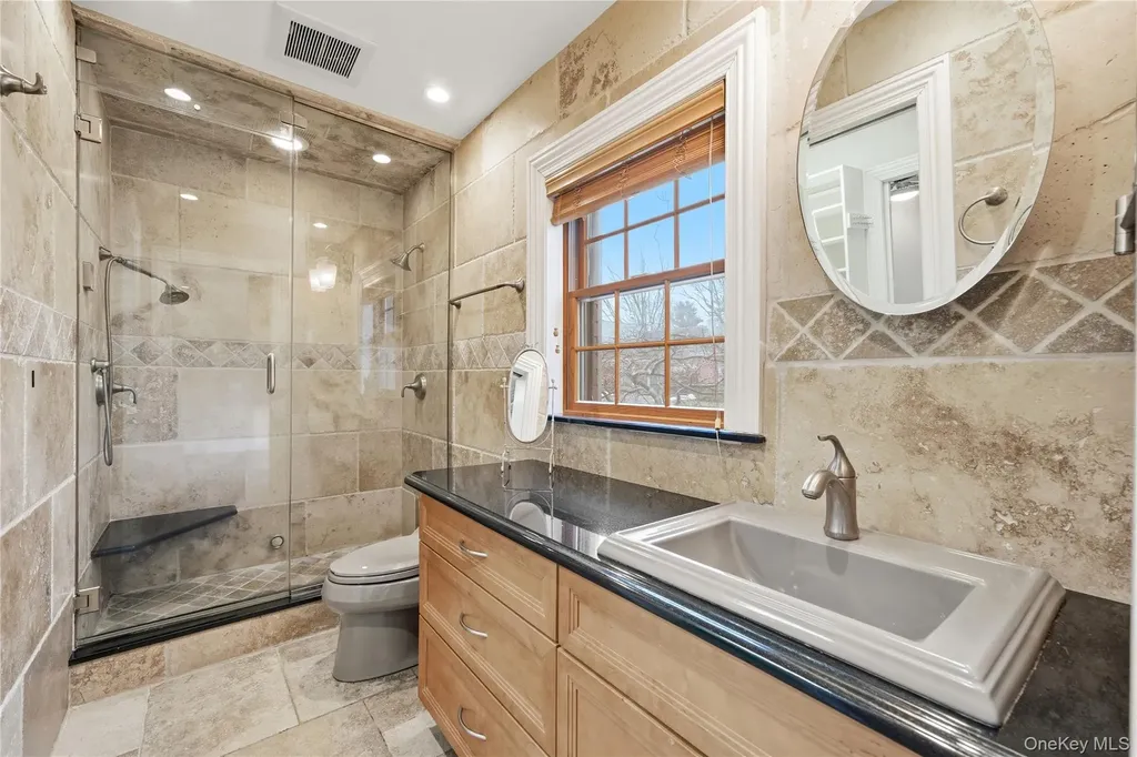 31 Admirals Drive E Bay Shore NY 11706