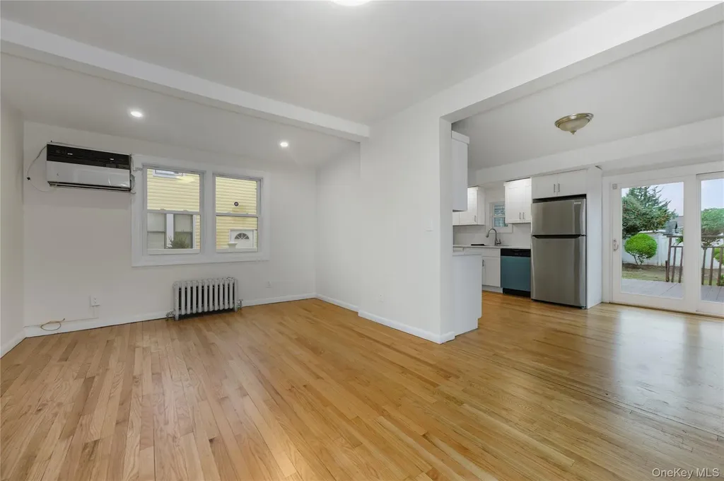 2984 Dorlon Place Baldwin NY 11510