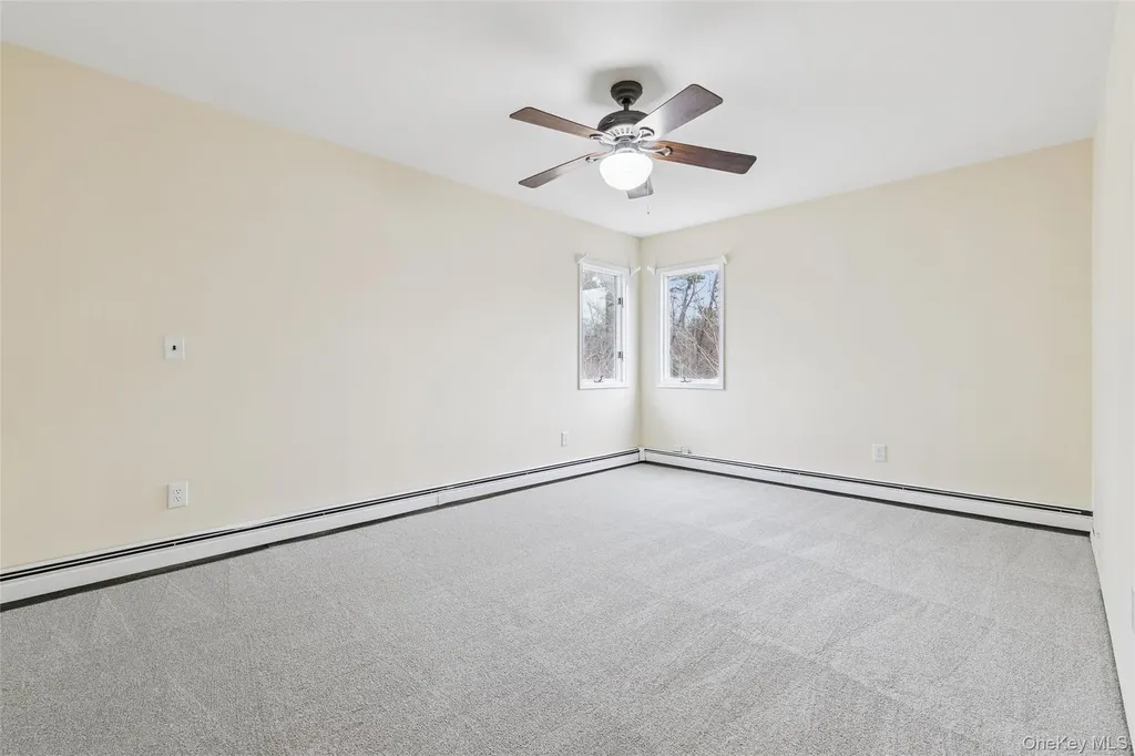 129 E Woodside Avenue Patchogue NY 11772