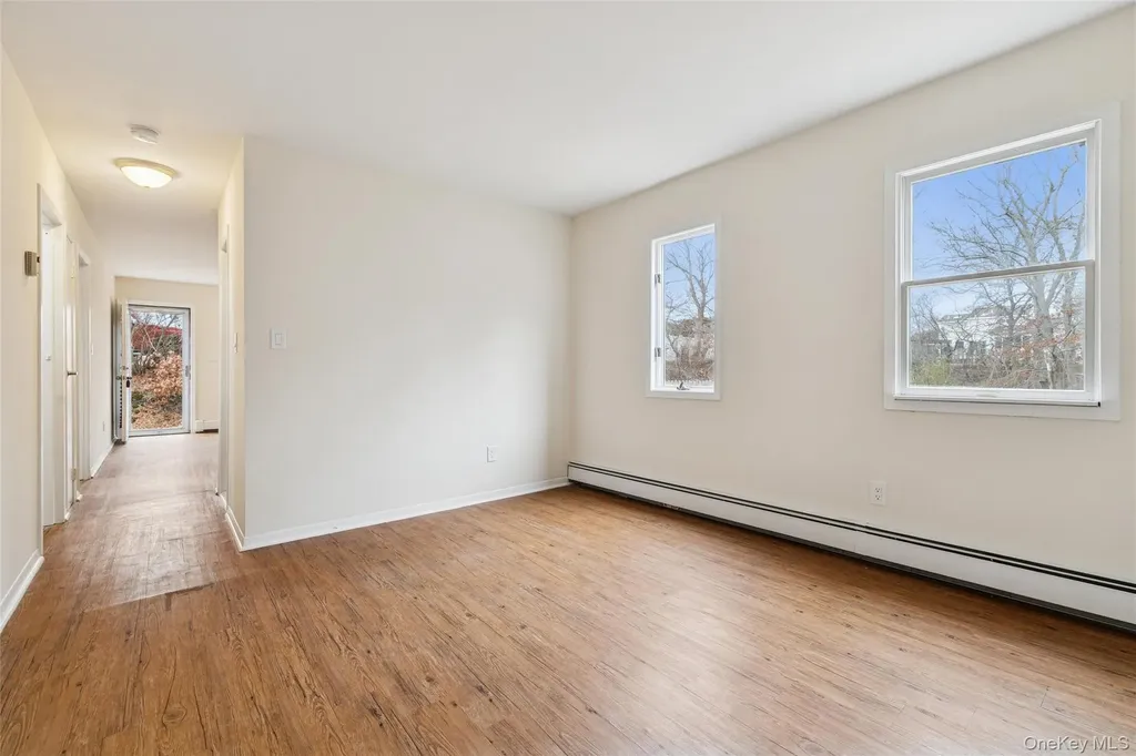 129 E Woodside Avenue Patchogue NY 11772