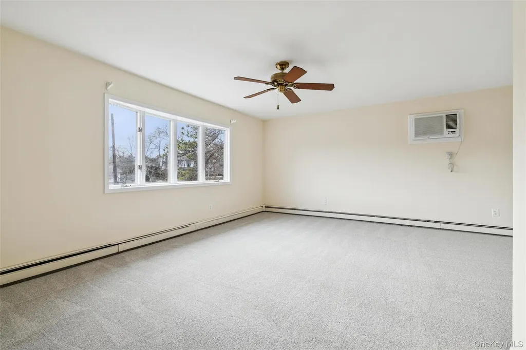 129 E Woodside Avenue Patchogue NY 11772