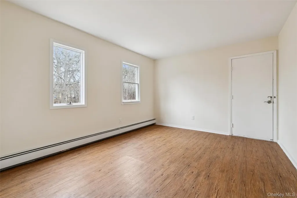 129 E Woodside Avenue Patchogue NY 11772