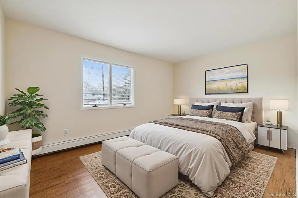 129 E Woodside Avenue Patchogue NY 11772