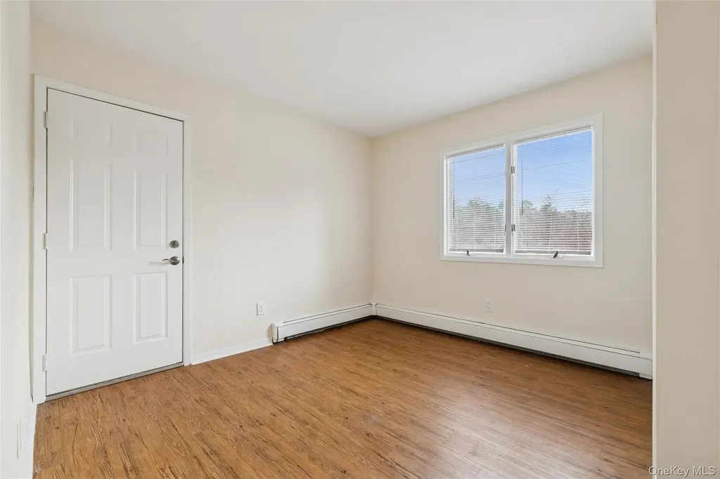 129 E Woodside Avenue Patchogue NY 11772