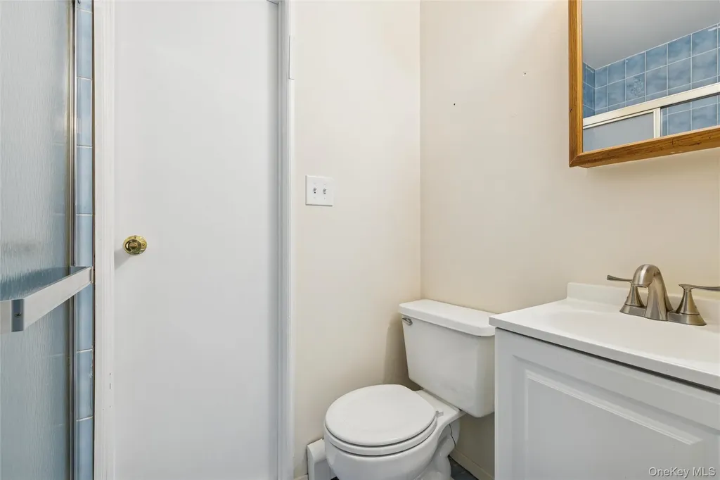 129 E Woodside Avenue Patchogue NY 11772