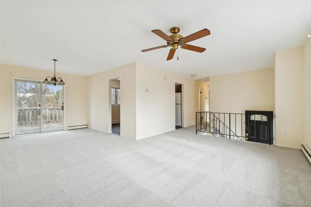 129 E Woodside Avenue Patchogue NY 11772