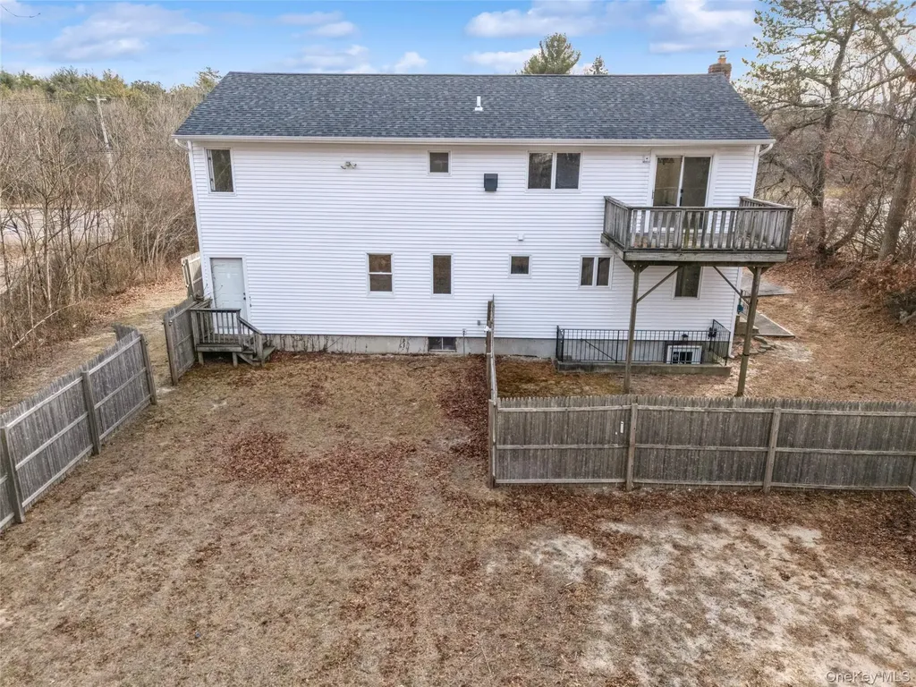 129 E Woodside Avenue Patchogue NY 11772