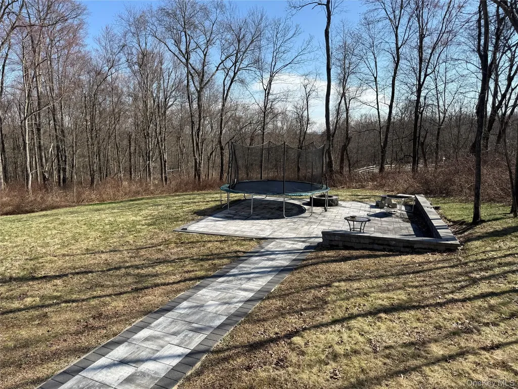 30 Copper Rock Road Walden NY 12586