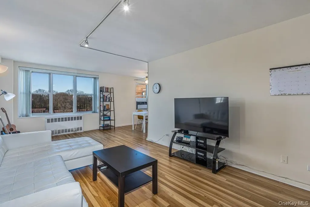 18-50 211 Street Bayside NY 11360