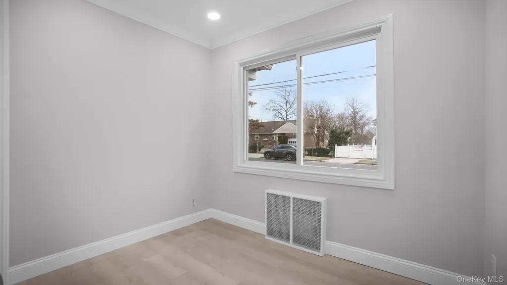 39 Acacia Avenue Hempstead NY 11550