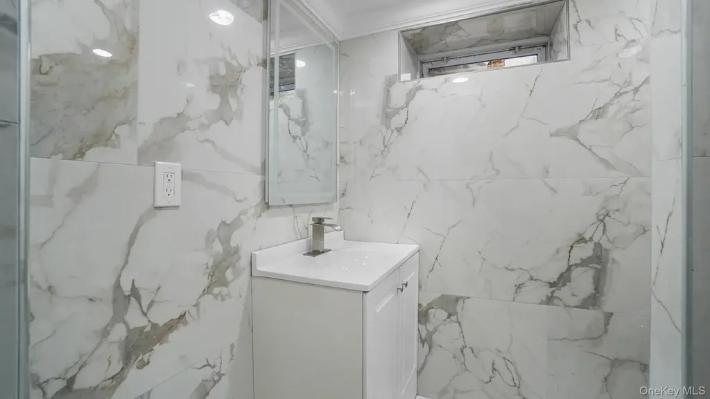 39 Acacia Avenue Hempstead NY 11550