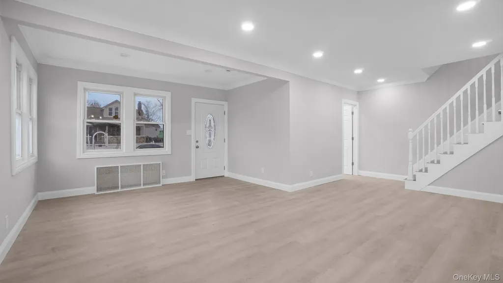 39 Acacia Avenue Hempstead NY 11550