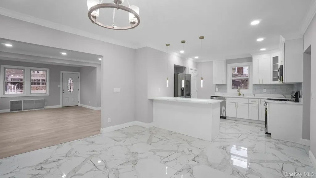39 Acacia Avenue Hempstead NY 11550