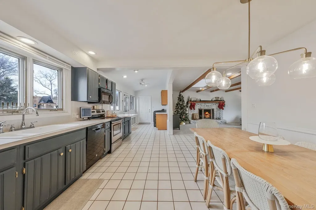 114 Monroe Avenue Patchogue NY 11772